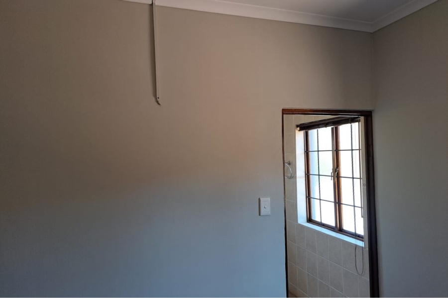 4 Bedroom Property for Sale in Buffelspoort Eco Estate North West